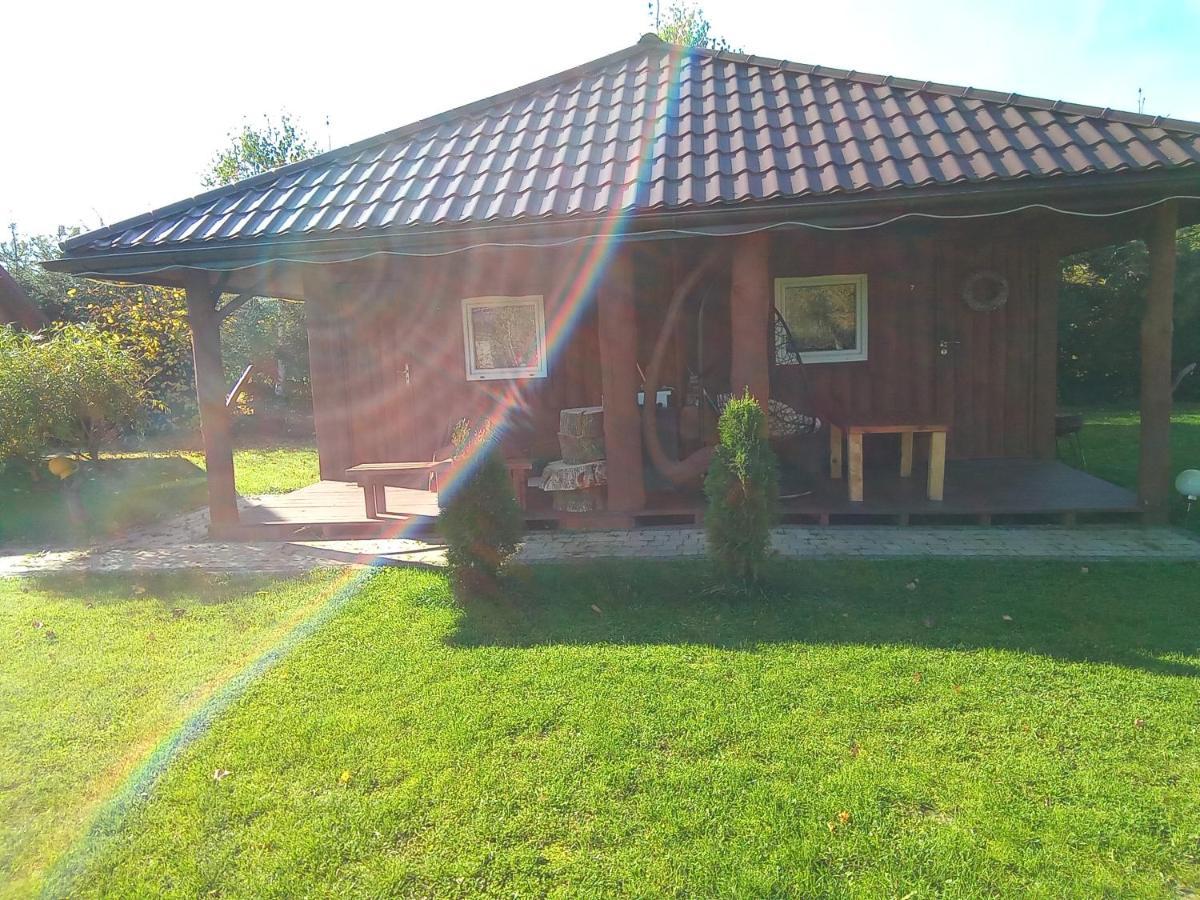 Domki Nad Sanem Lesko Exteriör bild