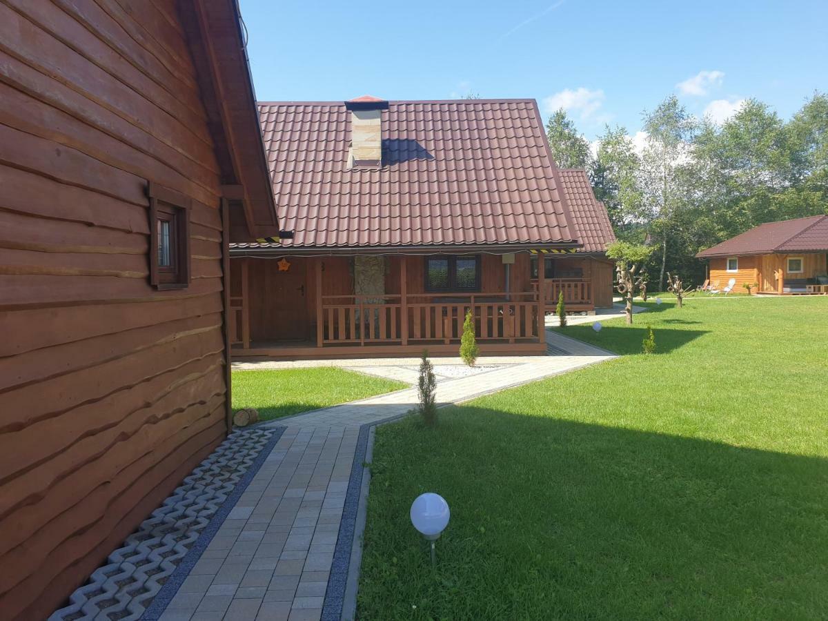 Domki Nad Sanem Lesko Exteriör bild